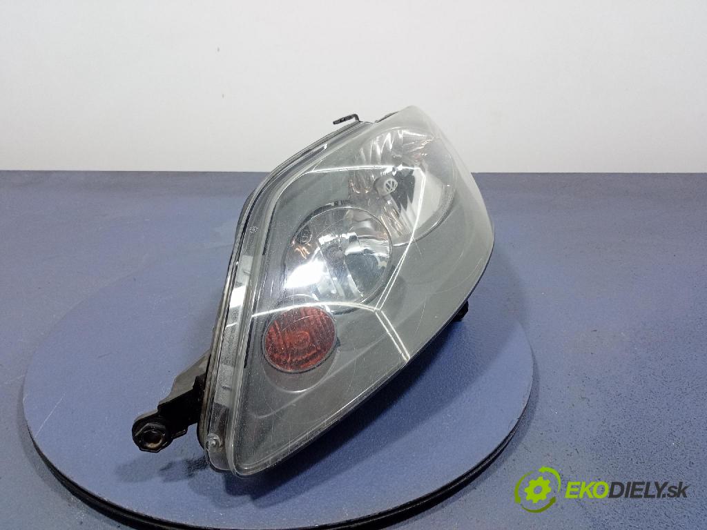 Vw Golf 2005 světlo Levý: 5M1941005B