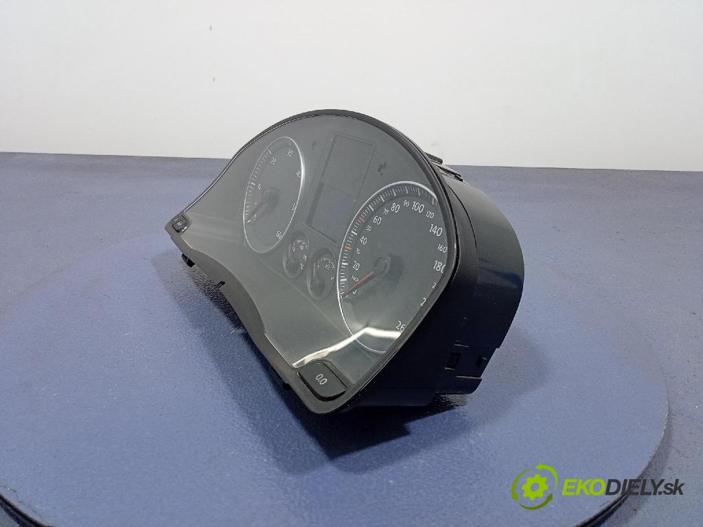 Vw Golf 2005 Přístrojová deska 1K0920861M