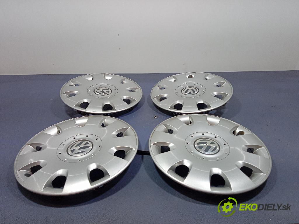 Vw Golf 2005 puklica kola: 1T0601147