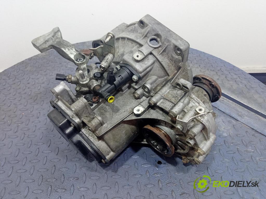 Vw Golf 2005 prevodovka Manualna HNV