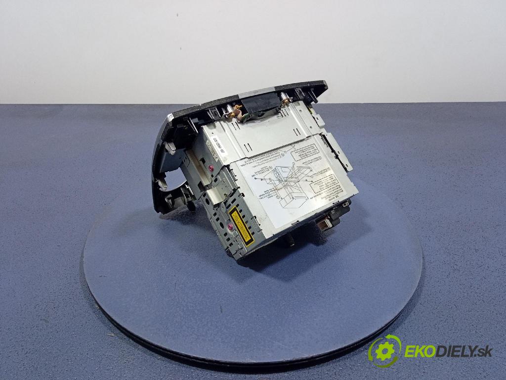 Mazda Mazda 2 2004 Radio I Navigace: 4M71-18K876-AA