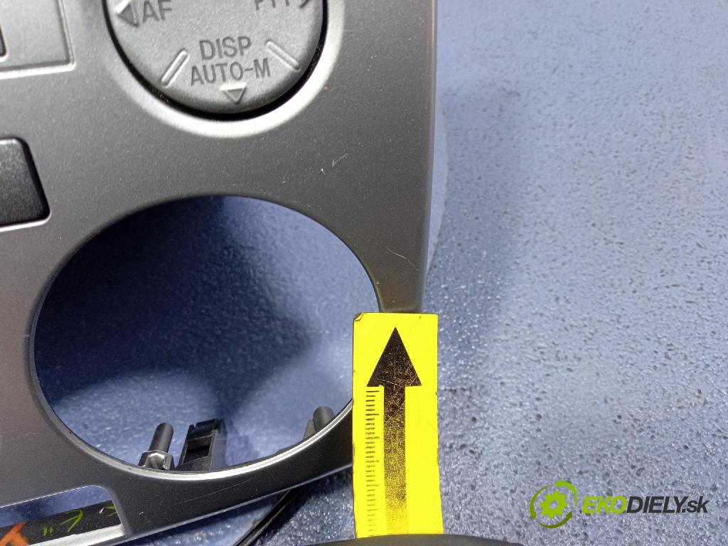 Mazda Mazda 2 2004 Radio I Navigace: 4M71-18K876-AA