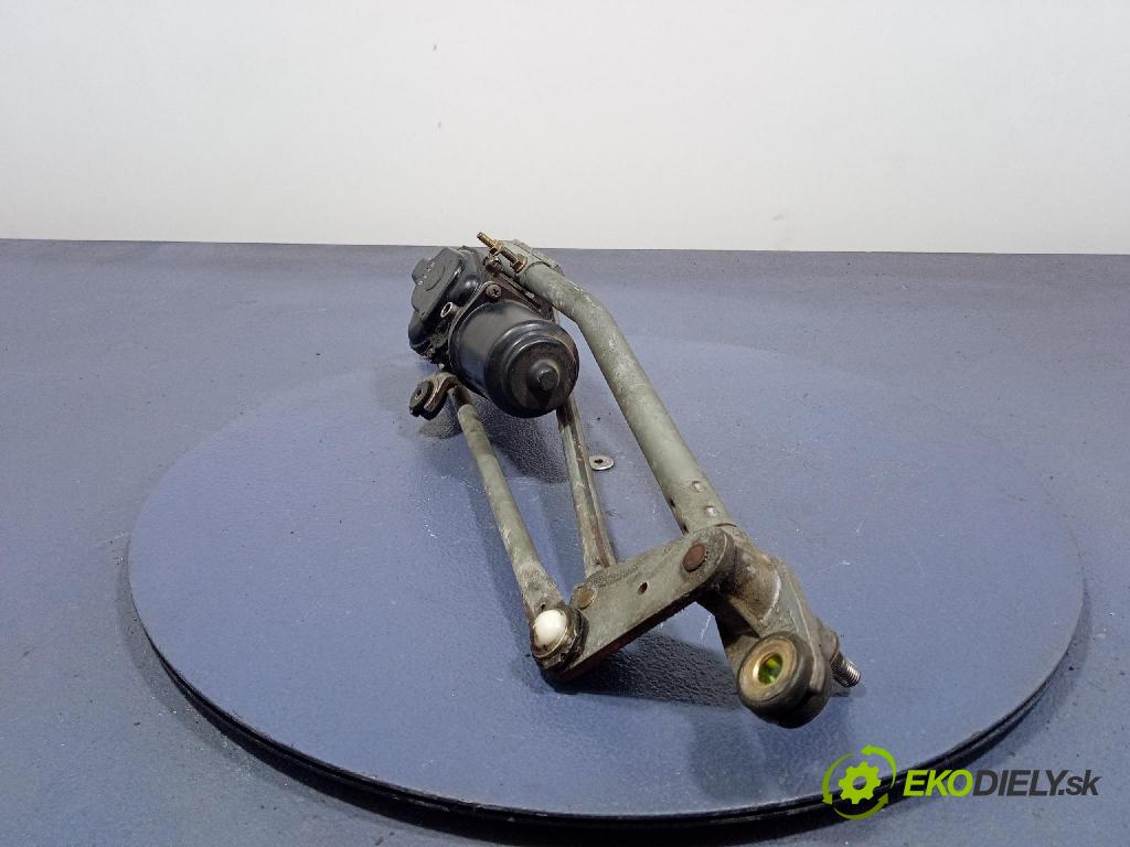 Mazda 2 2004 mechanismus motorek Stěrače: před