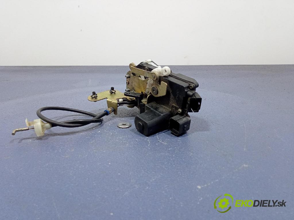 Land rover Range rover 1998 zámek dveře Zad: Levý: