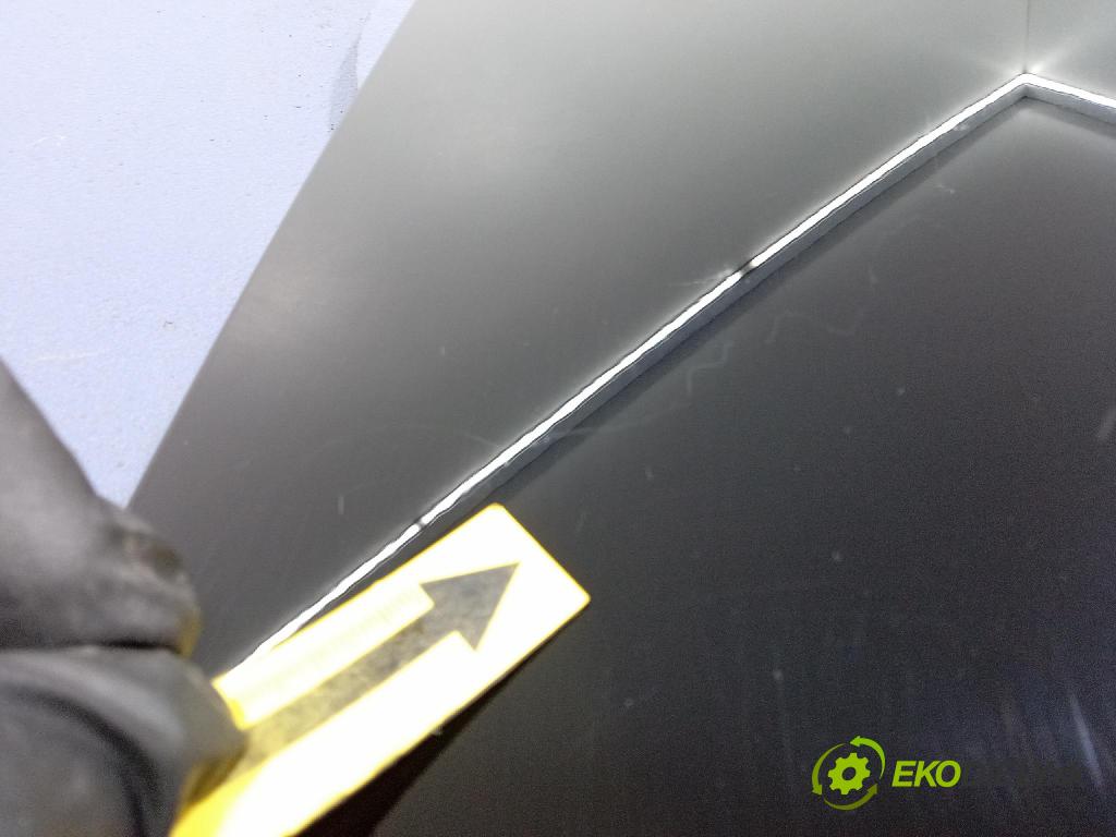 Bmw Seria 3 2018 Spoiler: 7263166