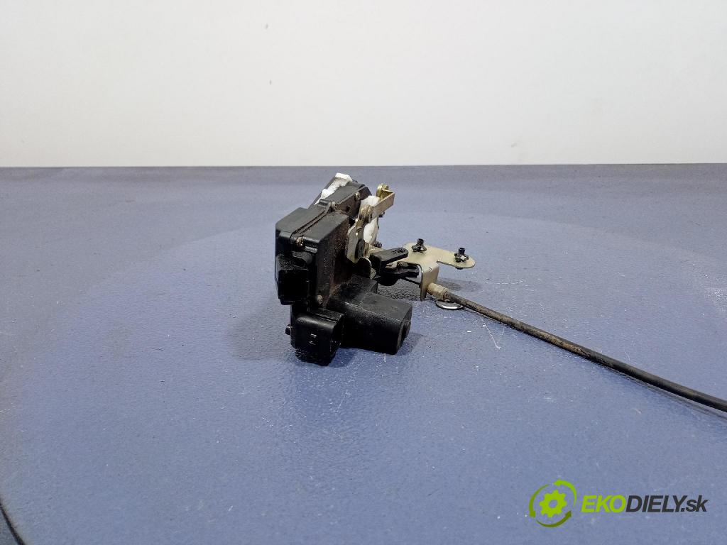 Land rover Range rover 1998 zámek dveře Zad: v pravo: