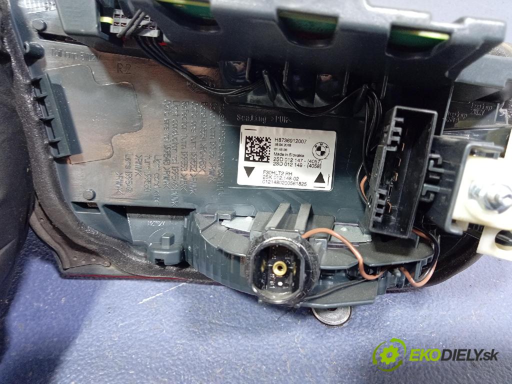 Bmw Seria 3 2018 světlo Zad: Práva: Uvnitř H8736912007