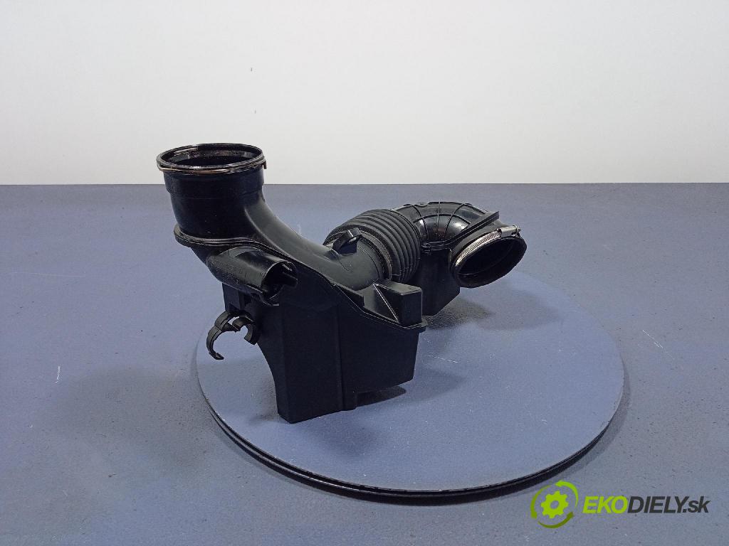 Bmw Seria 3 2018 rúrka Vzduch: 857399404
