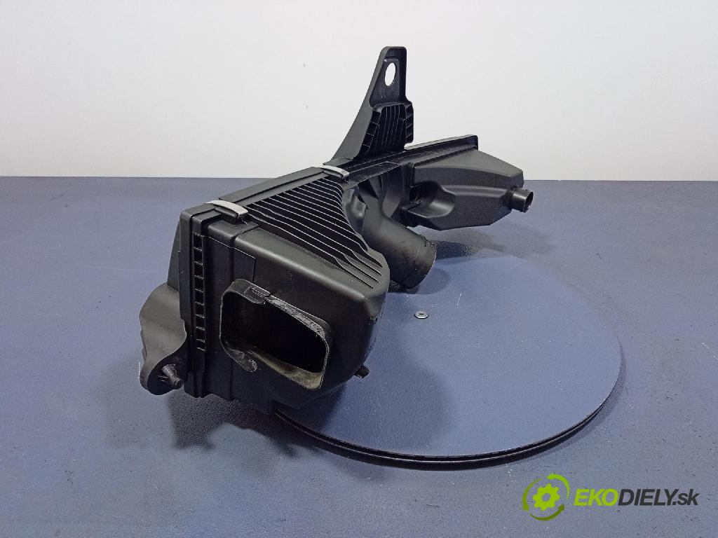 Bmw Seria 3 2018 obal Filtre: Vzduch: 70599484