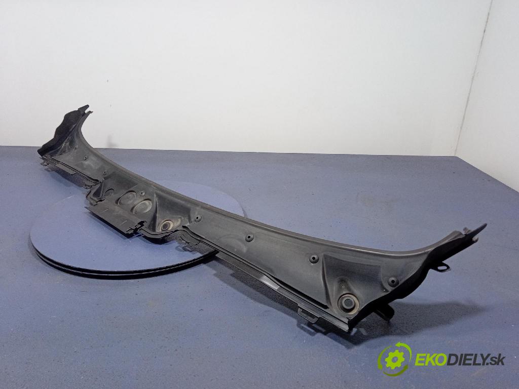 Bmw Seria 3 2018 torpédo 7258177