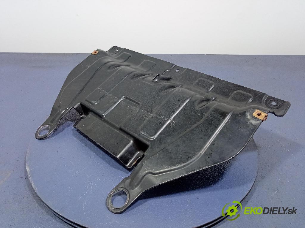 Bmw Seria 3 2018 kryt Plast: podvozek: 6850067
