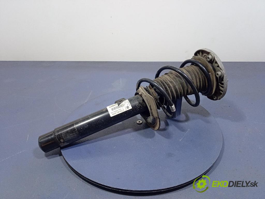 Bmw Seria 3 2018 tlumič před pravy 6873823