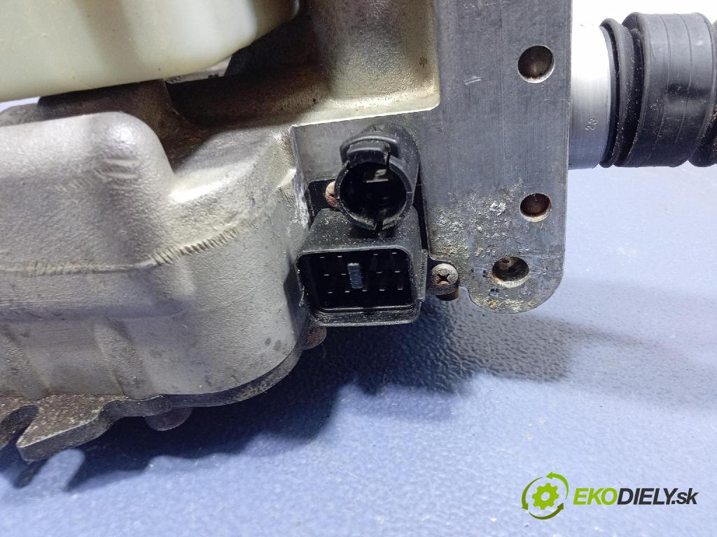 Land rover Range rover 1998 servo Brzdy: 4684130110