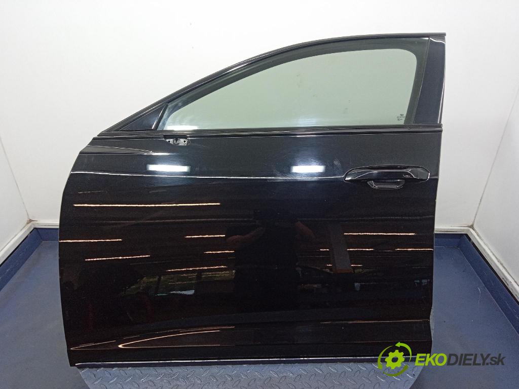 Audi A6 2021 dvere Predné Vľavo: