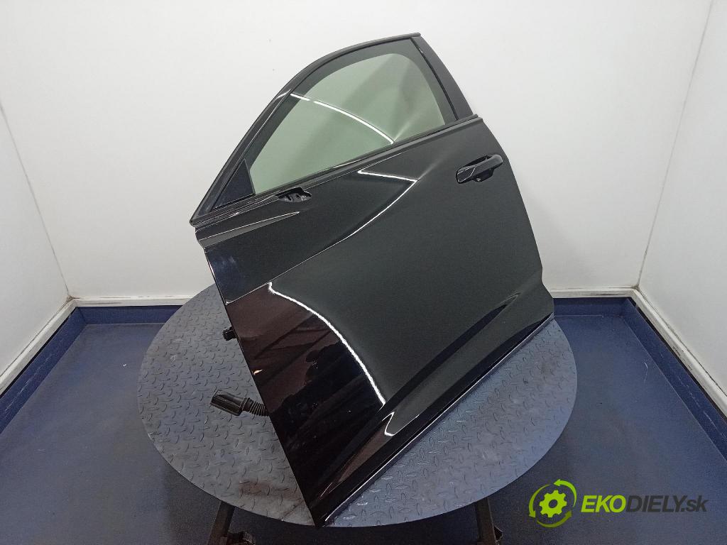 Audi A6 2021 dvere Predné Vľavo: