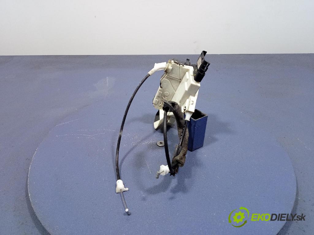 Citroen C5 2008 zámok dvere Predné Vľavo: PSA574388