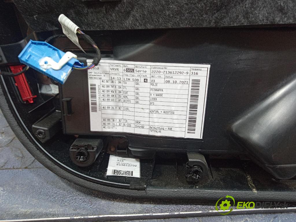 Audi A6 2021 Čalounictví: dvere Predné Prava: 4k0867118