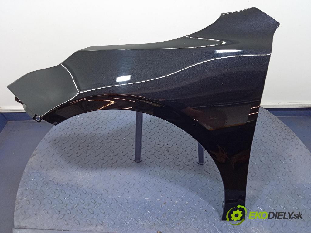 Kia Ceed 0 blatnik před Levý: