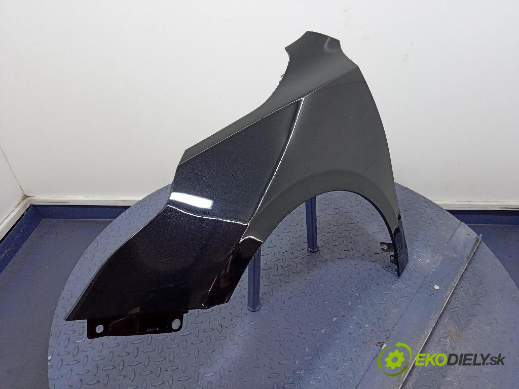 Kia Ceed 0 blatnik před Levý: