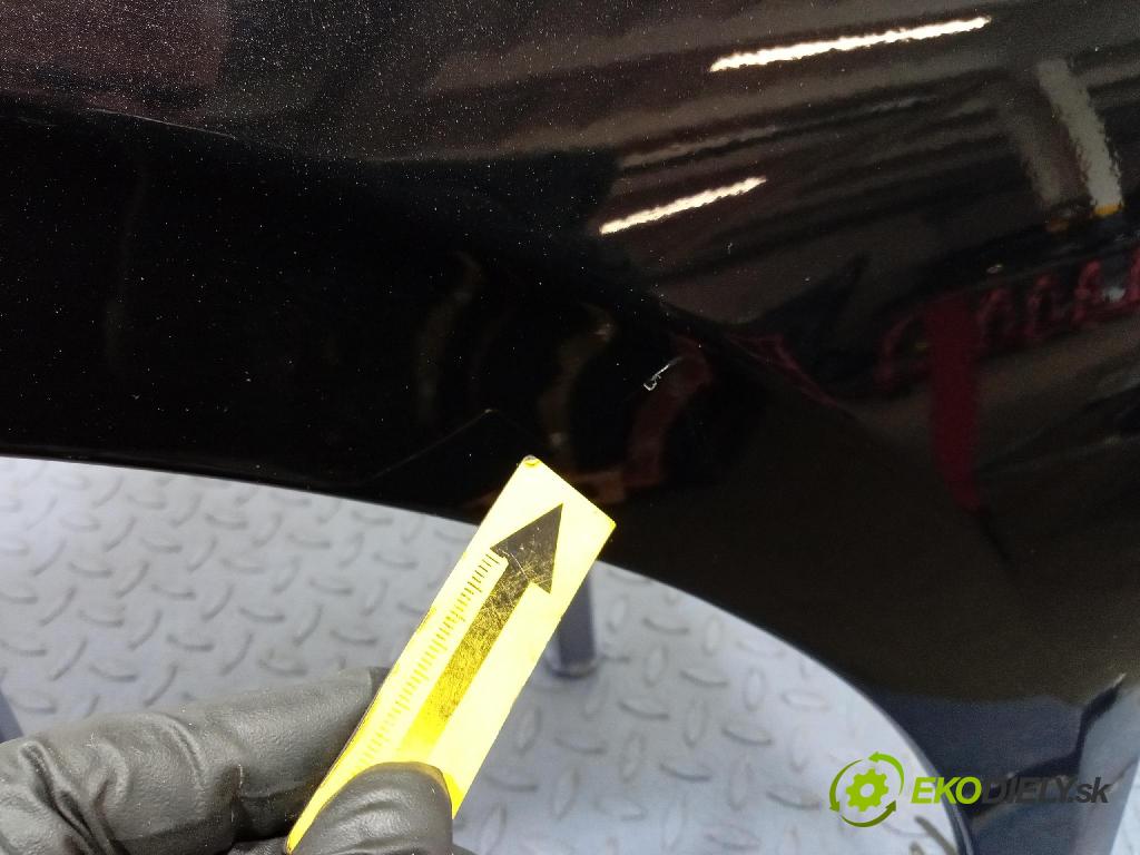 Kia Ceed 0 blatnik před Levý: