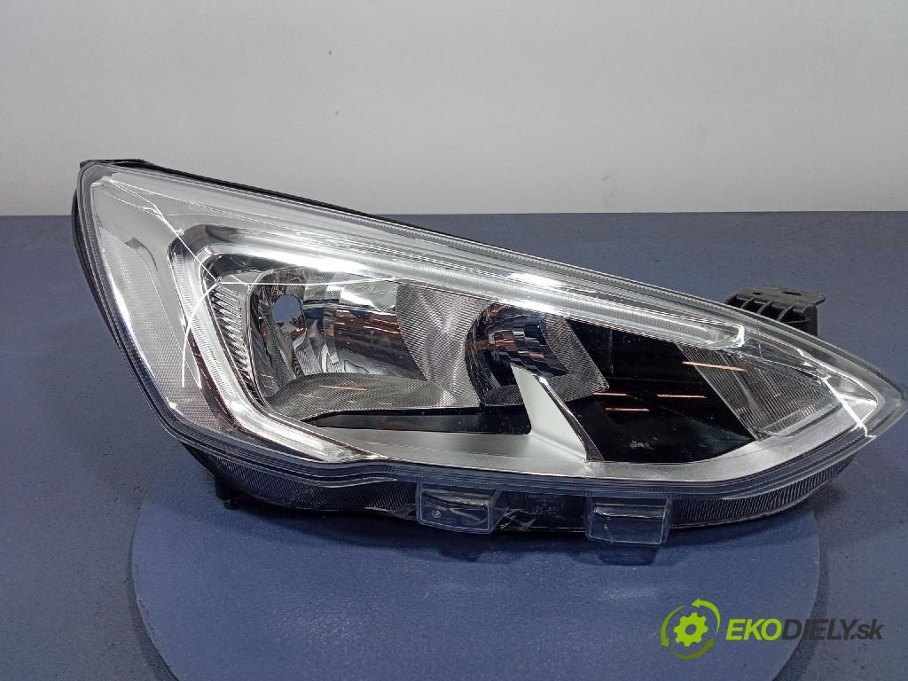 Ford Focus 0 Reflektor: v pravo: JX7B-13W029-AE