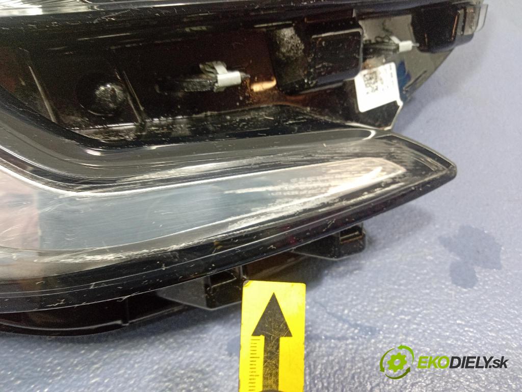 Renault Clio 0 světlo v pravo: 260100902R