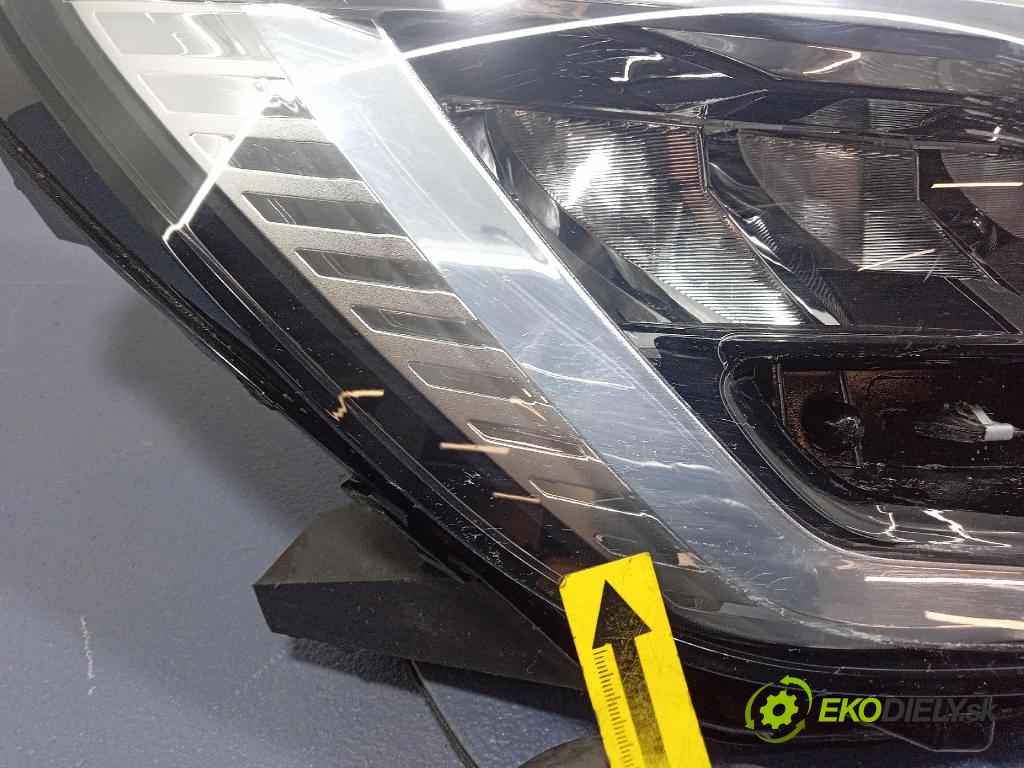 Renault Clio 0 světlo v pravo: 260100902R