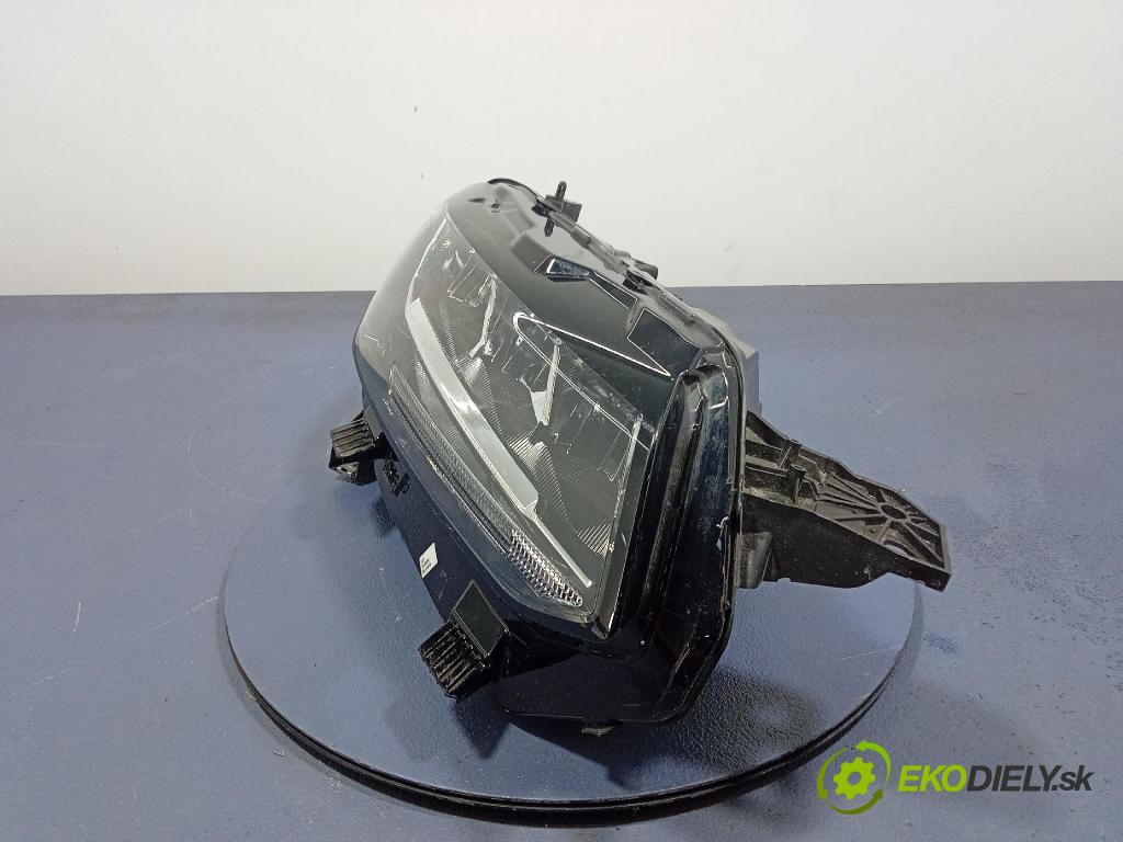Toyota Proace city 0 světlo v pravo: 9854066780