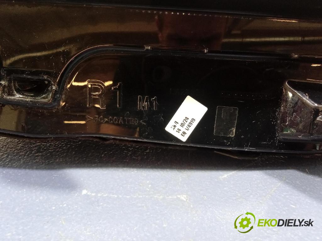 Toyota Proace city 0 světlo v pravo: 9854066780