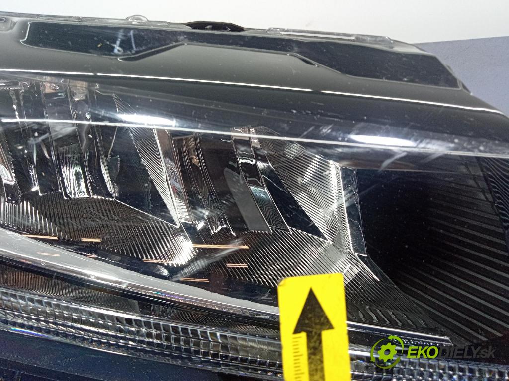 Toyota Proace city 0 světlo v pravo: 9854066780
