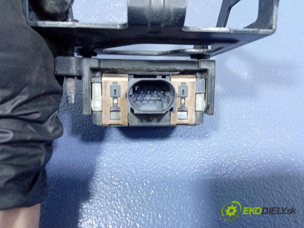 Hyundai I 30 0 Radar: G3964-00211