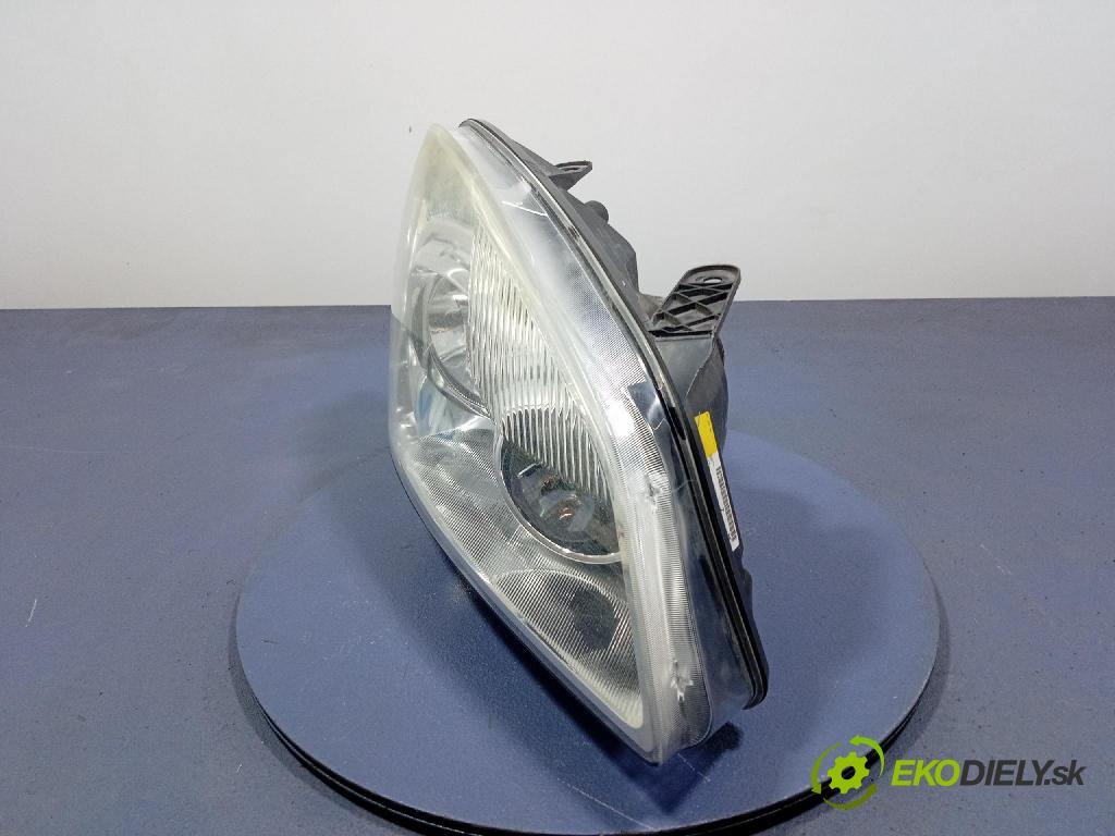 Nissan Qashqai 0 světlo v pravo: 26010JD90A