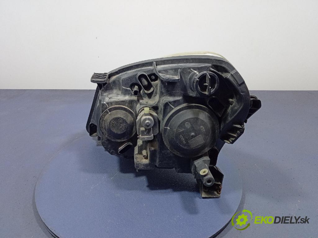 Nissan Qashqai 0 světlo v pravo: 26010JD90A