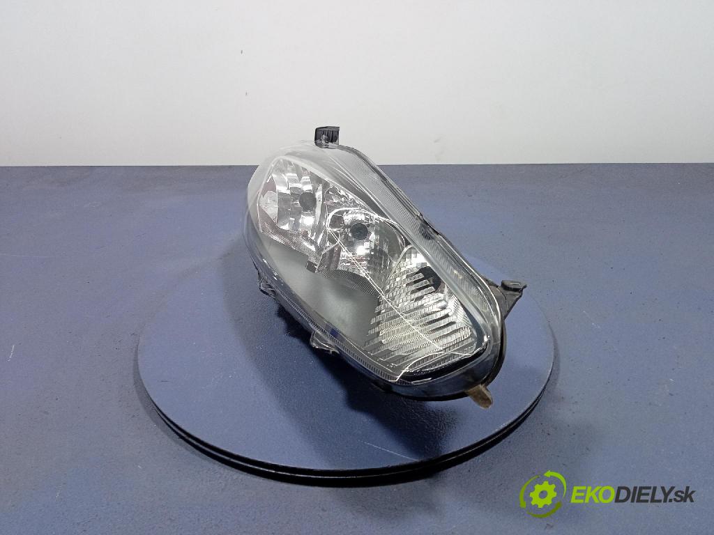 Ford Fiesta 0 Reflektor: v pravo: C1BB-13W029-AG