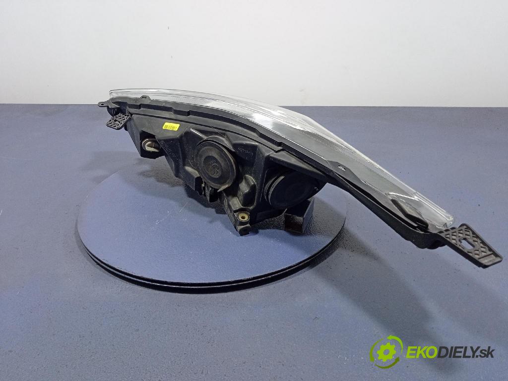 Ford Fiesta 0 Reflektor: v pravo: C1BB-13W029-AG