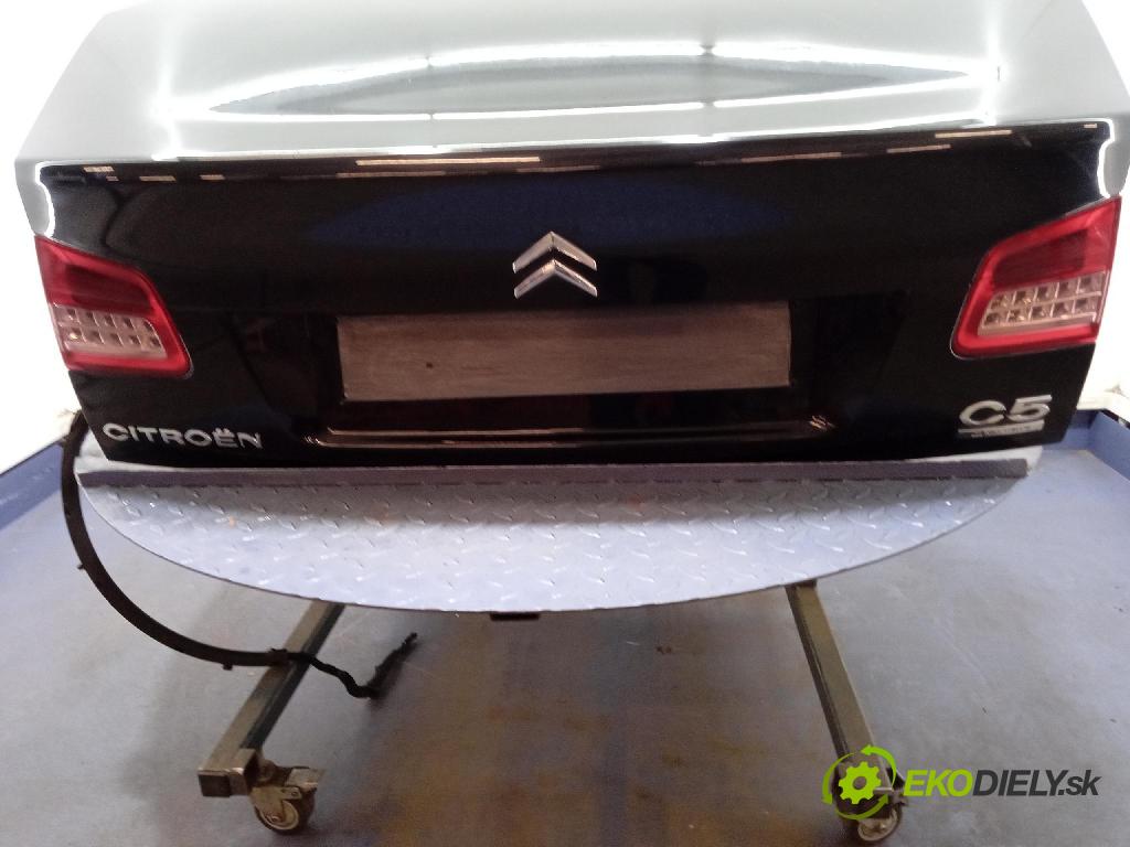 Citroen C5 2008 zadní dveře kufra: kufr