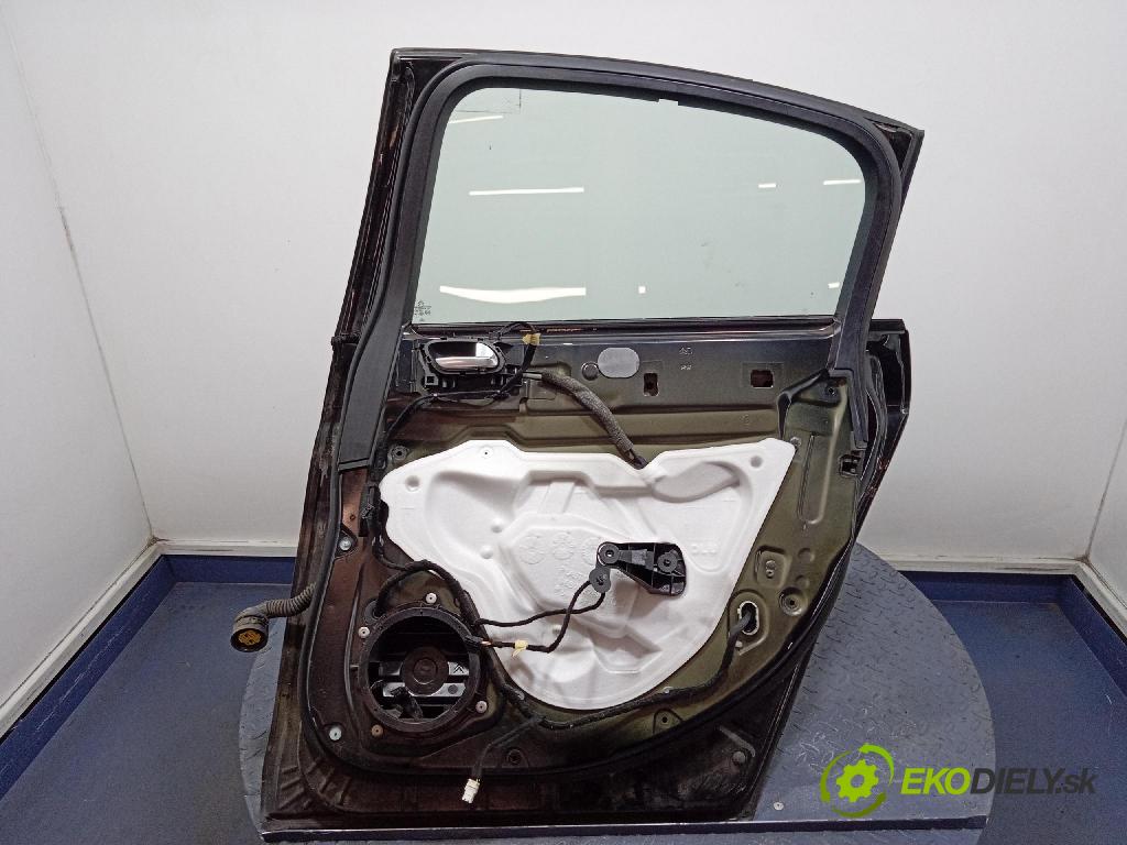 Citroen C5 2008 dveře Zad: prave 