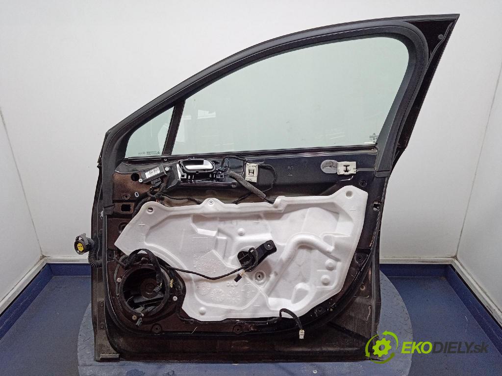 Citroen C5 2008 dveře před prave 