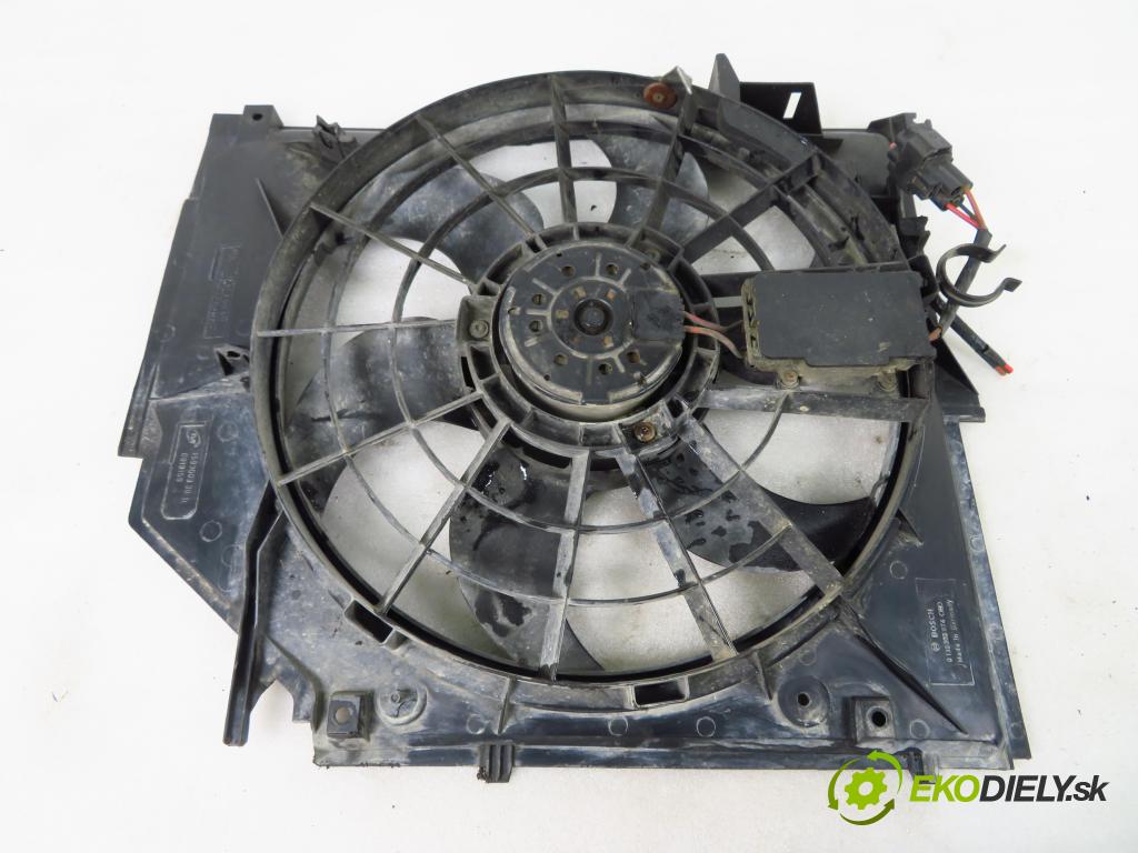 BMW 3 (E46) SEDAN 2002 85,00 316 i - N46 B18 A 1796,00 ventilátor chladič klimatizace 6904768 ; 3135103343 ; 0130303874
