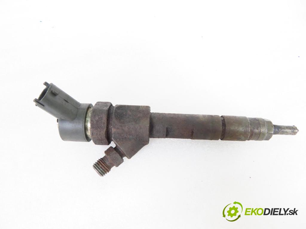 RENAULT SCENIC II (JM0/1_) MINIVAN 2004 88,00 1.9 DCI - F9Q 812 1870,00 vstrekovač 0445110110B ; 8200100272 (Vstrekovače)