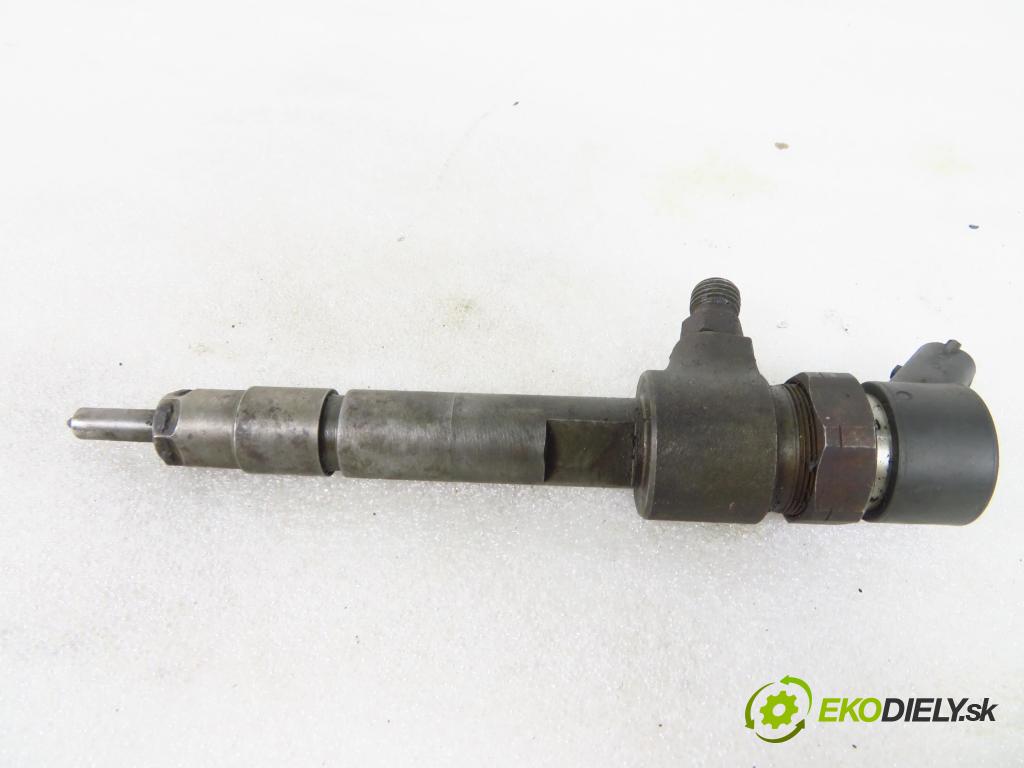 FIAT PUNTO (188_) HB 2001 59,00 1.9 JTD 80 - 188 A2.000 1910,00 vstrekovač 0445110119 (Vstrekovače)