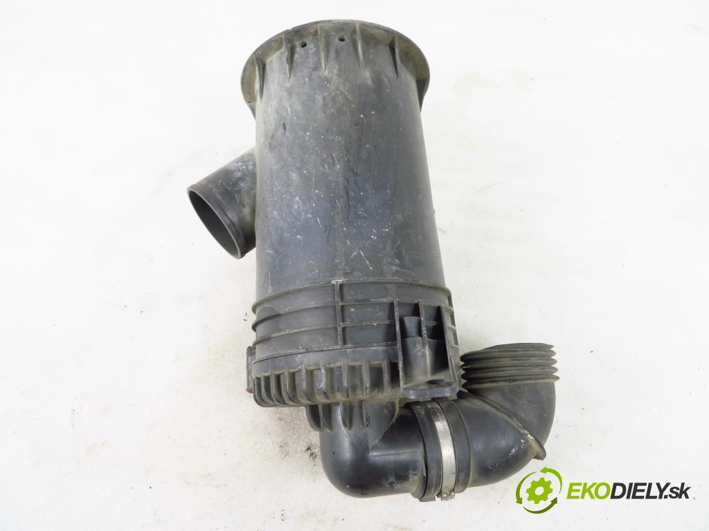 FIAT PUNTO (188_) HB 2001 59,00 1.9 JTD 80 - 188 A2.000 1910,00 Obal filtra vzduchu 46755078 ; 46552774 (Obaly filtrov vzduchu)