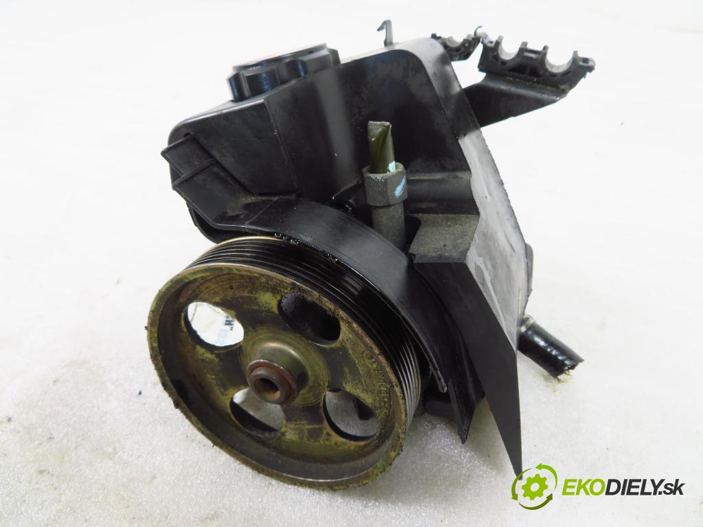 PEUGEOT 206 liftback (2A/C) LIFTBACK 2004 50,00 1.4 HDi 8V 70 - 8HX 1398,00 Pumpa servočerpadlo 9638364580 ; 26086355QK (Servočerpadlá, pumpy riadenia)