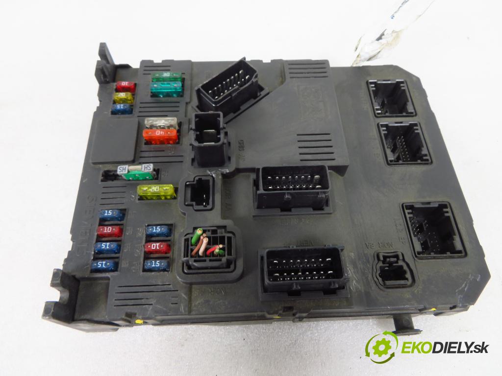 CITROEN C3 I (FC_) HB 2003 50,00 1.4 HDi 8V - 8HX 1398,00 MODUL BSI S118085200I ; 9650585780