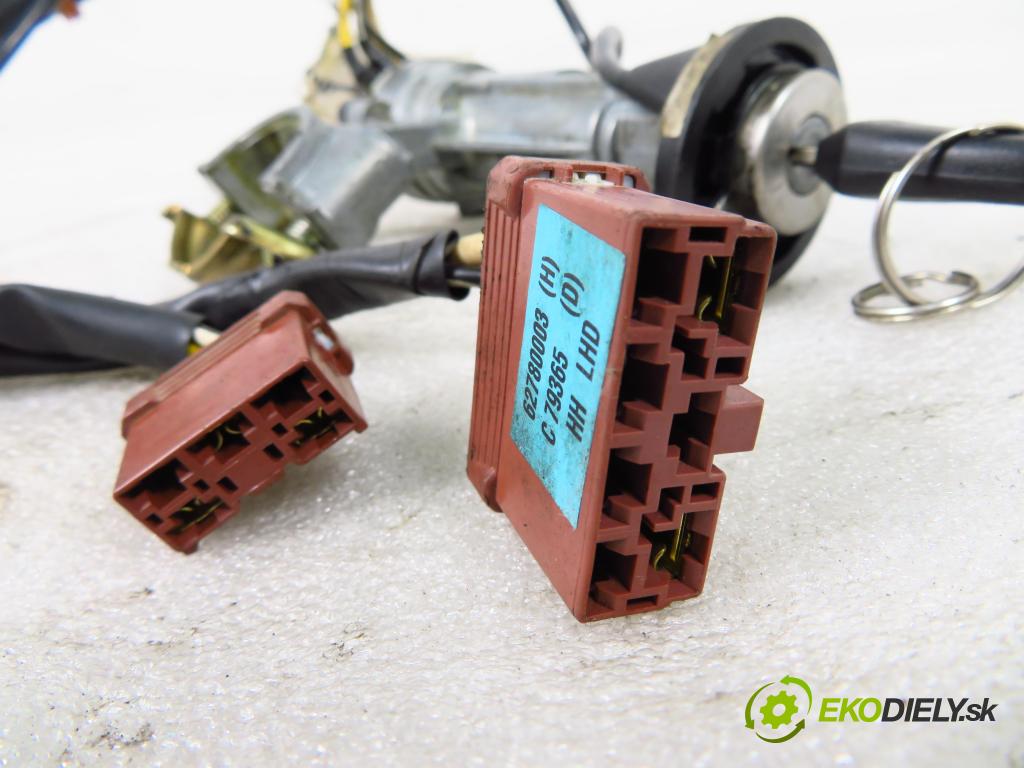 HONDA CIVIC VI Hatchback (EJ, EK) HB 1996 84,00 1.5 i (EK3) - D15Z6 1493,00 spinačka C57901 (Spínacie skrinky a kľúče)