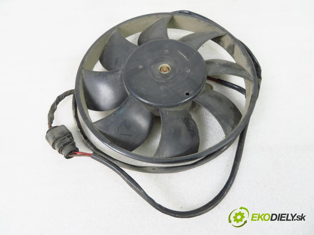 VW PASSAT B5.5 Variant (3B6) KOMBI 2001 96,00 1.9 TDI - AWX 1896,00 Ventilátor chladič vody