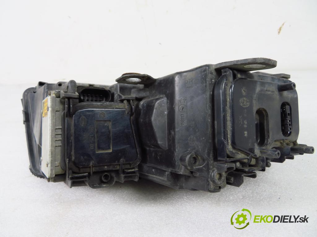 AUDI A8 D3 (4E2, 4E8) SEDAN 2003 202,00 4.0 TDI quattro - ASE 3936,00 Svetlo LP 15811700 ; 5DV00829000 ; 15811701