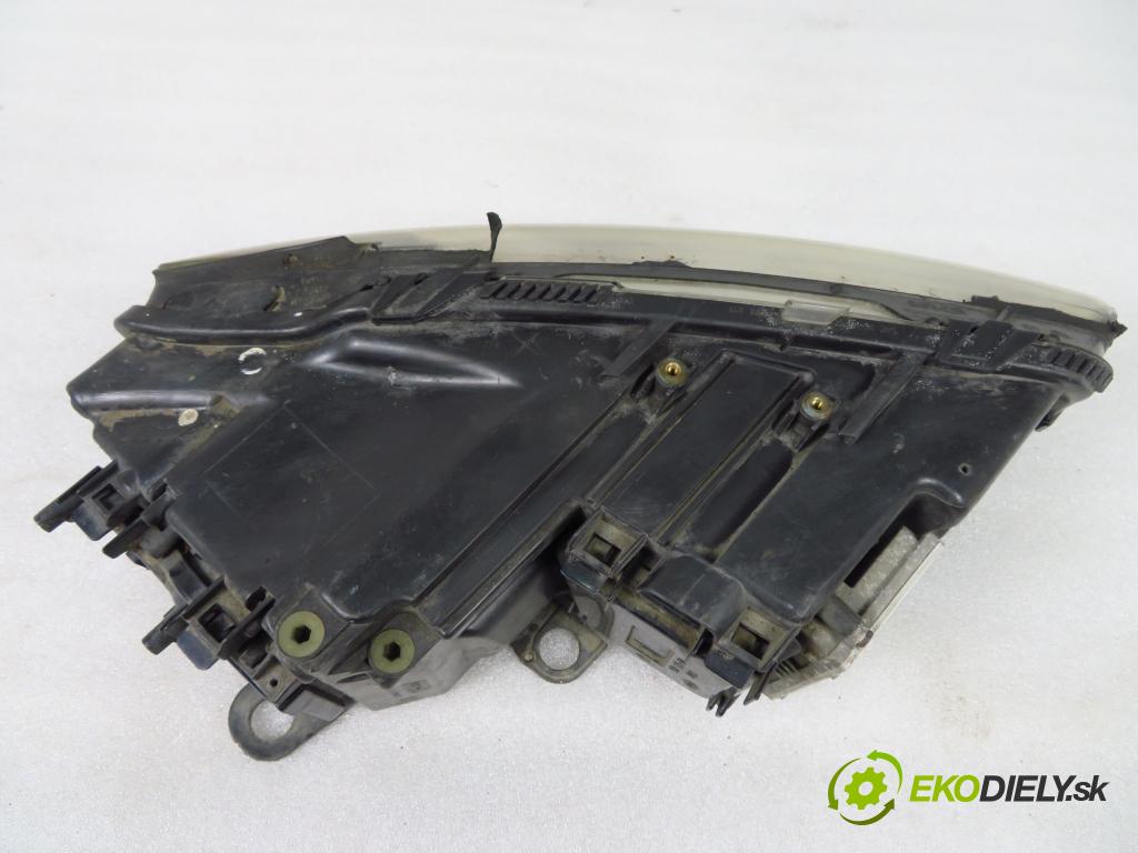AUDI A8 D3 (4E2, 4E8) SEDAN 2003 202,00 4.0 TDI quattro - ASE 3936,00 Svetlo LP 15811700 ; 5DV00829000 ; 15811701
