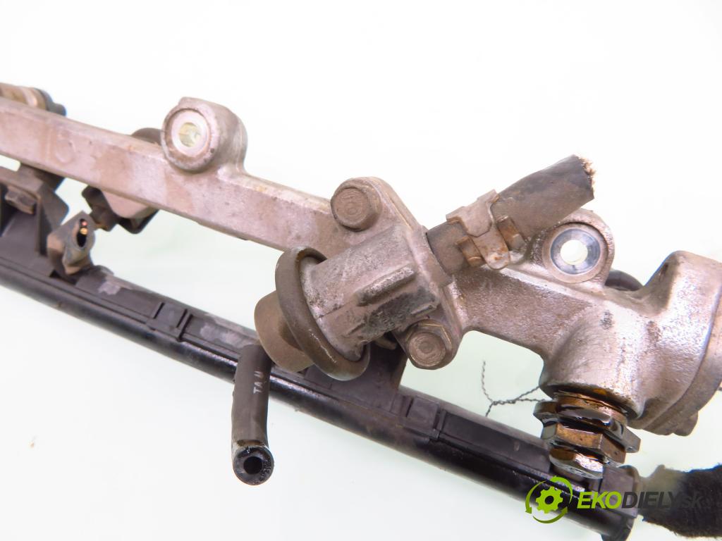 HONDA ACCORD V (CE, CF_) SEDAN 1996 96,00 2.0 i LS (CE8) - F20Z1 1997,00 Lišta vstrekovacia  (Vstrekovacie lišty)