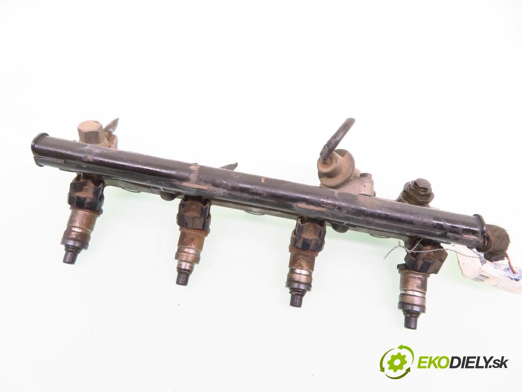 HONDA ACCORD V (CE, CF_) SEDAN 1996 96,00 2.0 i LS (CE8) - F20Z1 1997,00 Lišta vstrekovacia  (Vstrekovacie lišty)